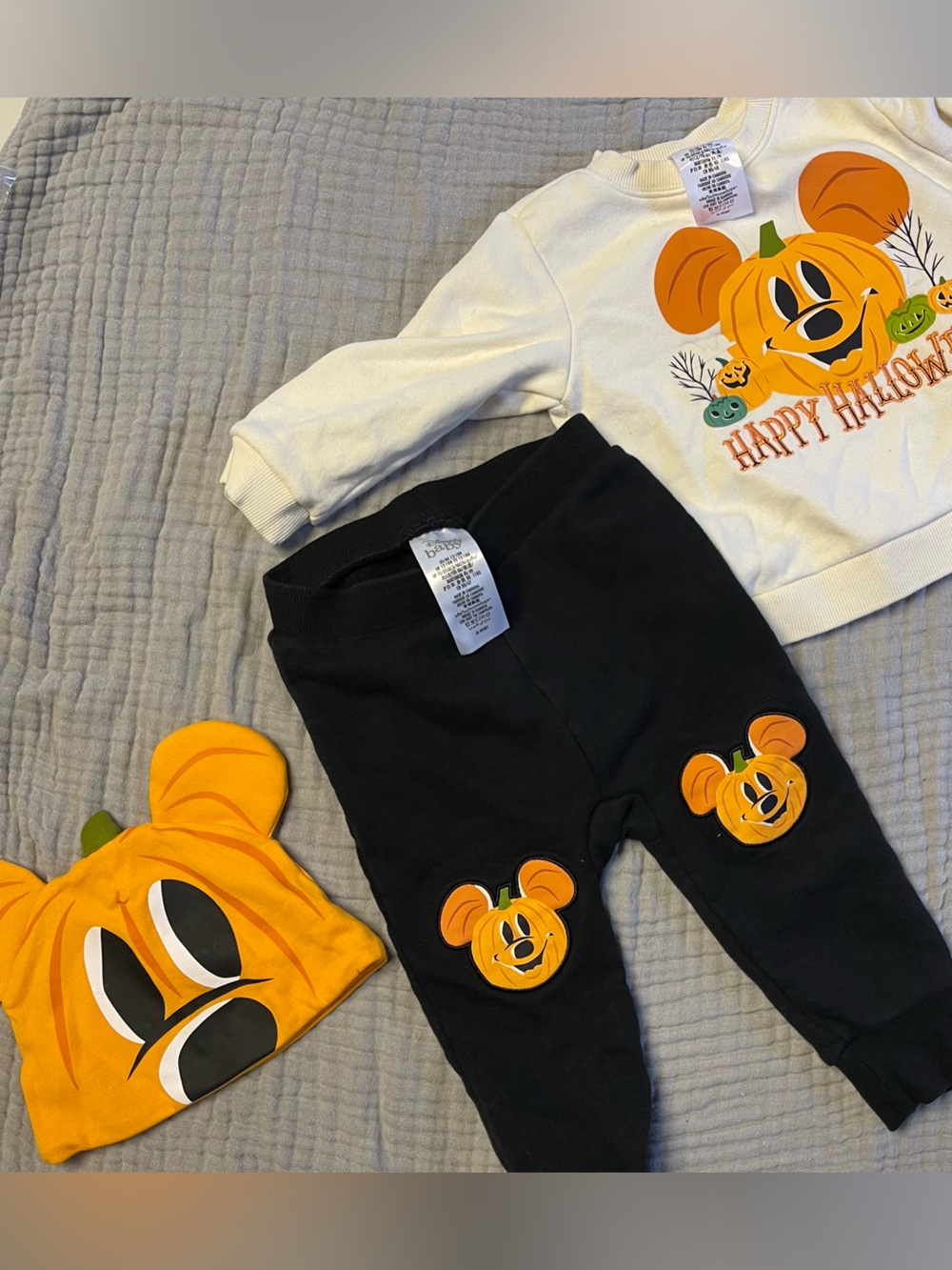 Disney Orange & Beige Pumpkin Mickey Matching Set
